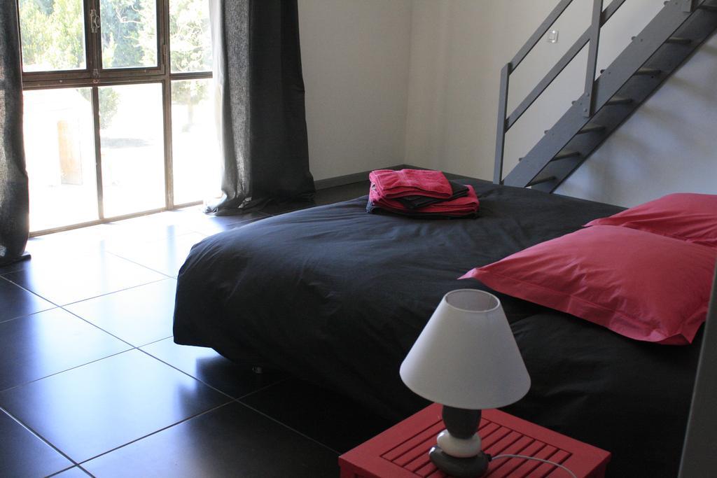 アルバロン Mas De Bouvet En Camargue Bed & Breakfast 部屋 写真
