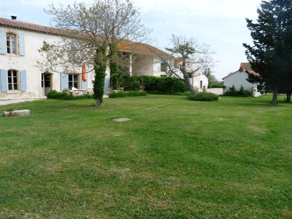 アルバロン Mas De Bouvet En Camargue Bed & Breakfast エクステリア 写真