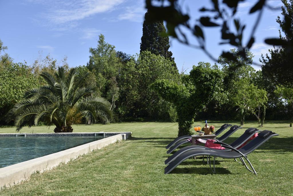 アルバロン Mas De Bouvet En Camargue Bed & Breakfast エクステリア 写真