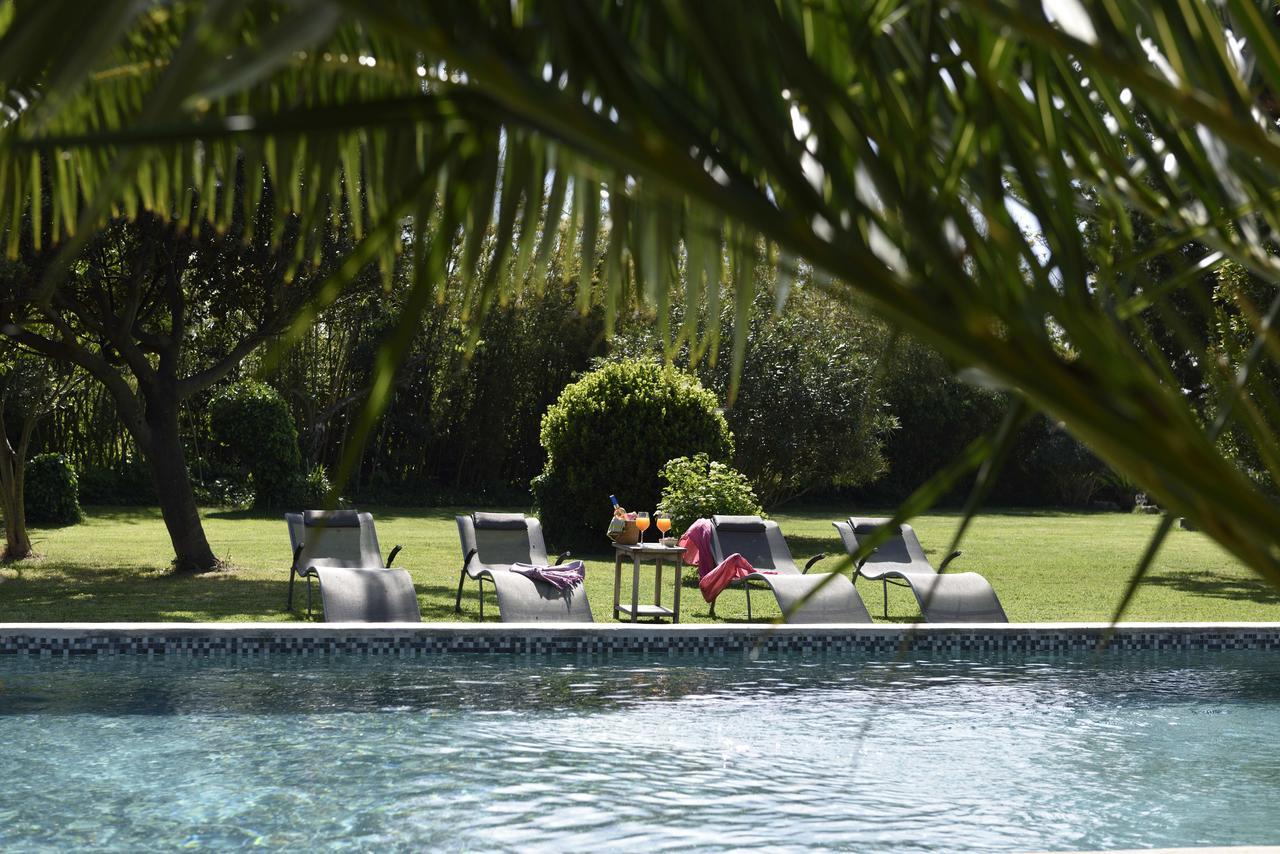 アルバロン Mas De Bouvet En Camargue Bed & Breakfast エクステリア 写真
