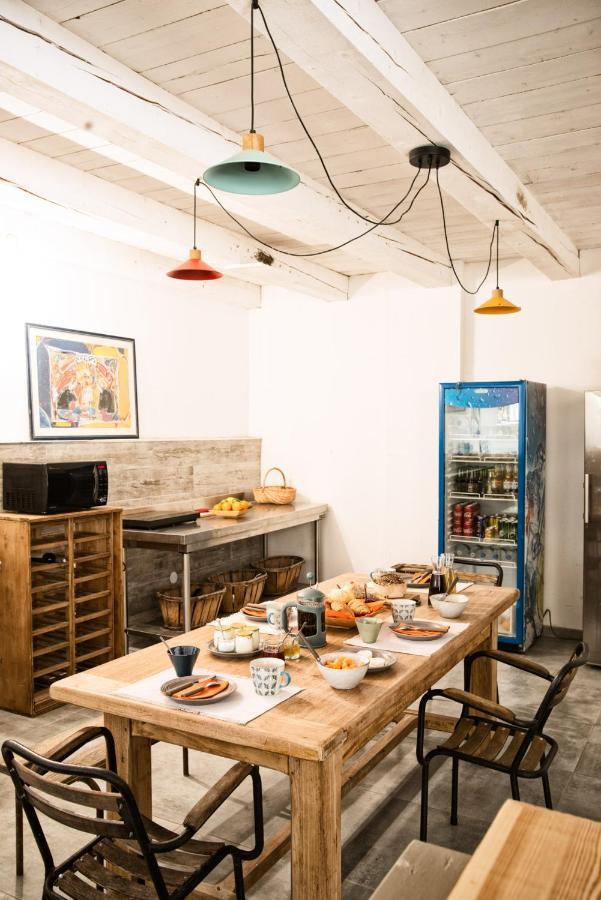 アルバロン Mas De Bouvet En Camargue Bed & Breakfast エクステリア 写真