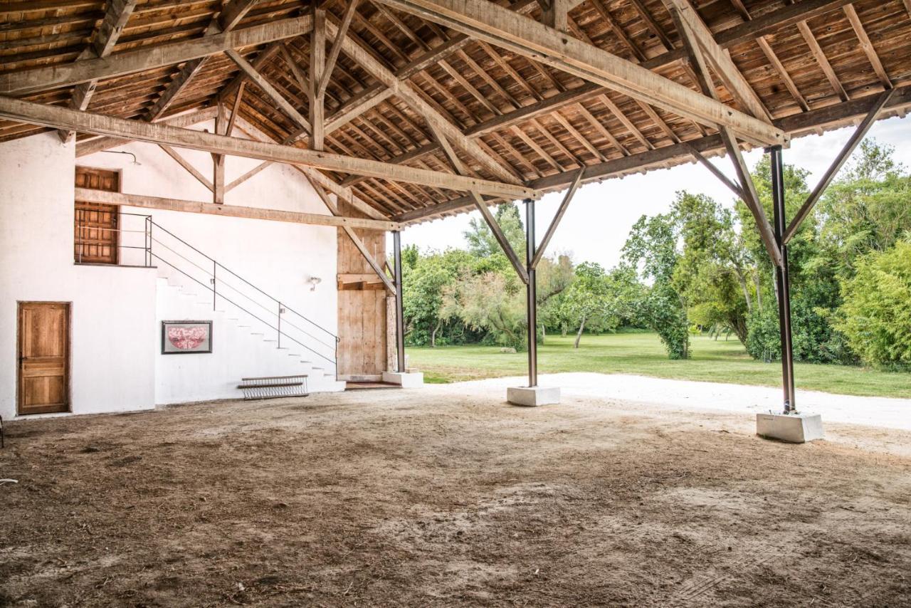 アルバロン Mas De Bouvet En Camargue Bed & Breakfast エクステリア 写真